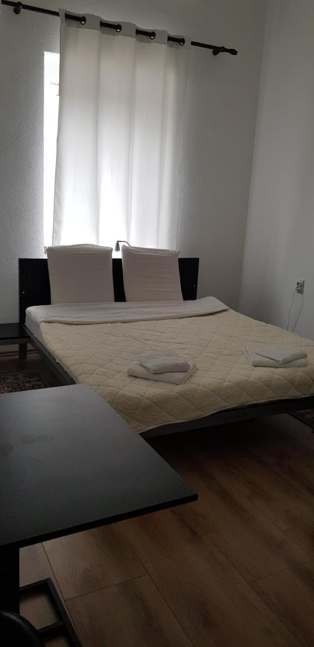 Hotel Dnd-X Pančevo Zimmer foto